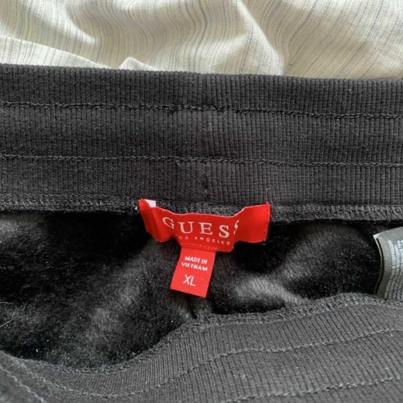 Guess pants - Picture 4 of 4